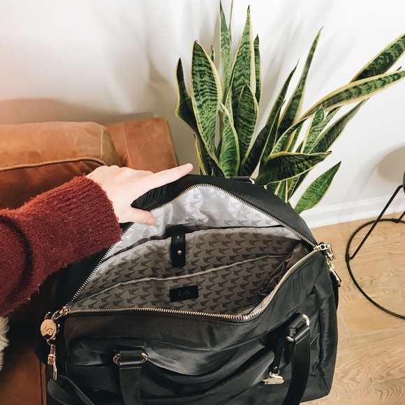 Lo & Sons Black OG Weekender Bag - Picture 2 of 13